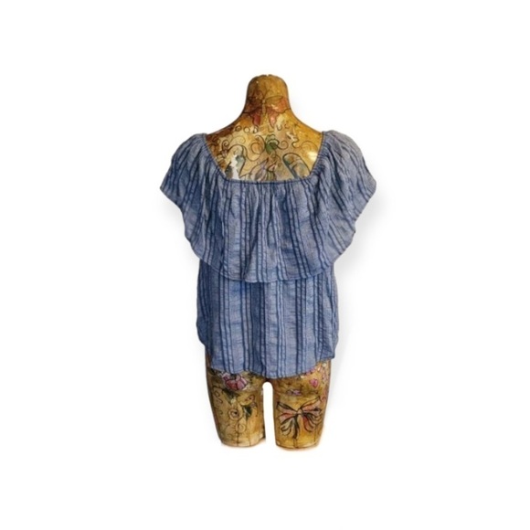 Honey Punch blue top off shoulder ruffles Small - Picture 4 of 5